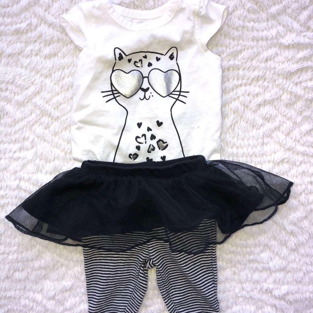 Two newborn baby girl outfits